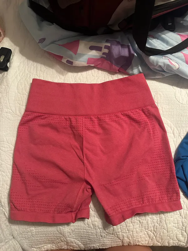 Gymshark Seamless Shorts - Image 2