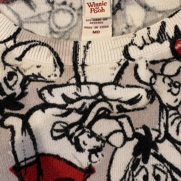 Disney Winnie the Pooh lightweight sweater top gray white red M - Image 3