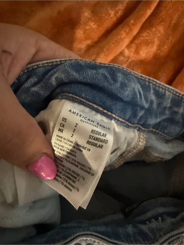 Y2K American Eagle Super High Rise Flare Jeans Distressed Raw Hem - Image 9