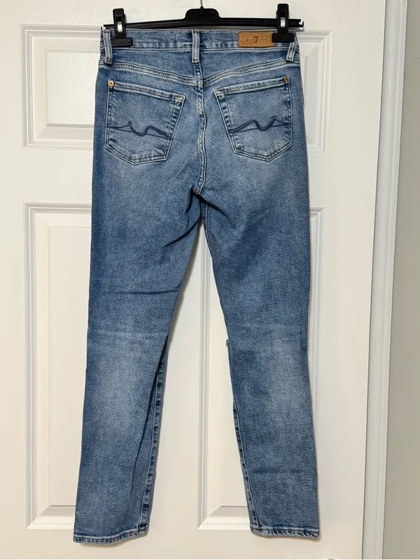 NWOT 7 For All Mankind Luxe Vintage Distressed Ripped Josefina Denim Jeans Sz 24 - Image 4