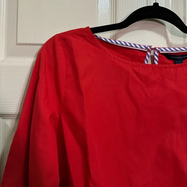 Tommy Hilfiger long sleeve blouse red bell sleeve size small NWT - Image 4