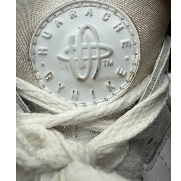 Nike Air Huarache Run‎ GS Women Size 7Y White Sneakers Streetwear Athleisure - Image 7