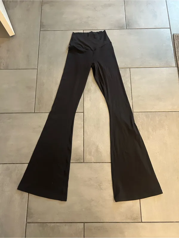 OFFLINE By Aerie Real Me High Waisted Crossover Flare Legging - Image 2
