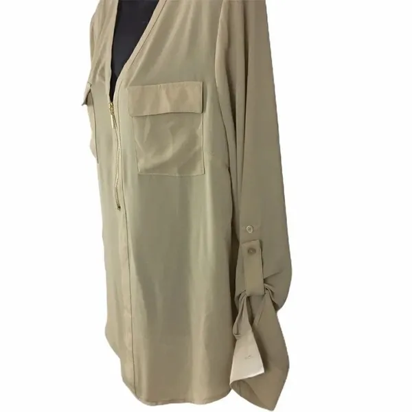 Anne Klein champagne roll sleeve zip neck blouse - Image 4