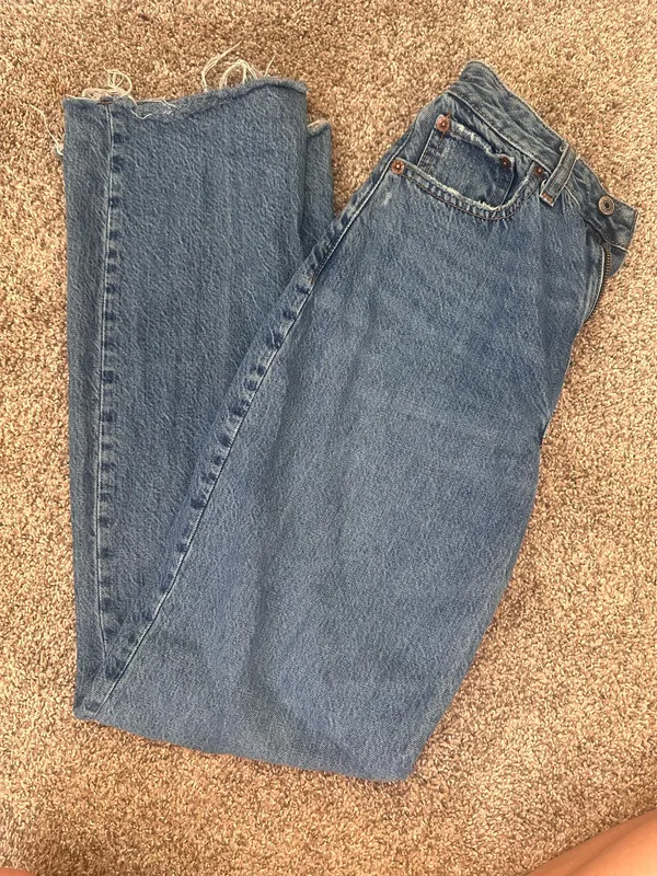 American Eagle Curve Love High Rise Loose Jean - Image 4