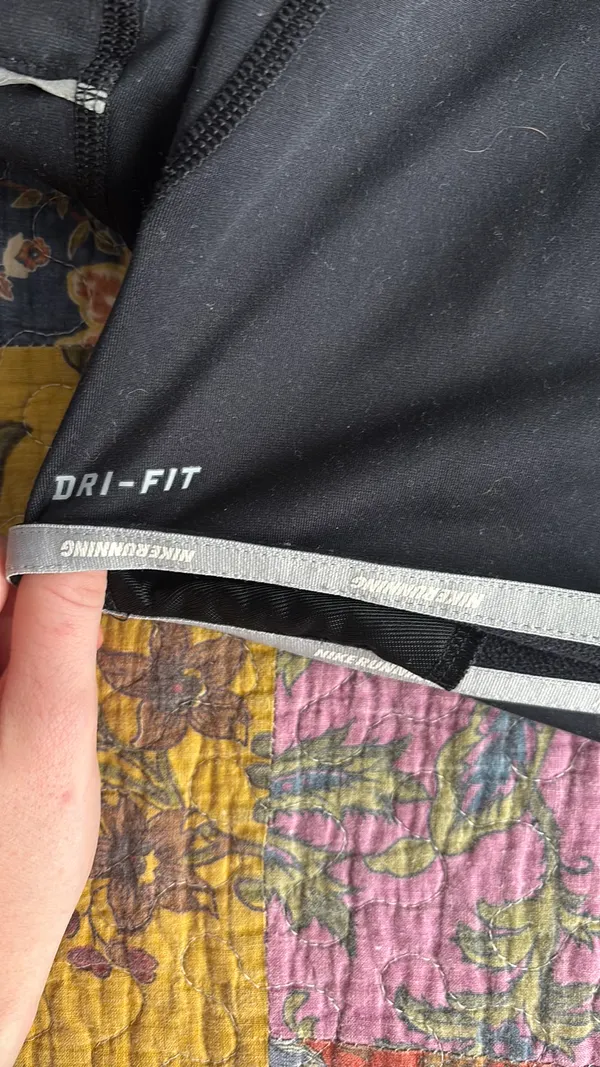 Nike Dri-Fit Quarter-Zip - Image 5