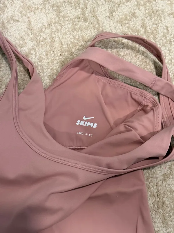 NikeSKIMS Matte Women's Double-Strap Scoop Tank Top Pink Himalayan Size M - Image 6