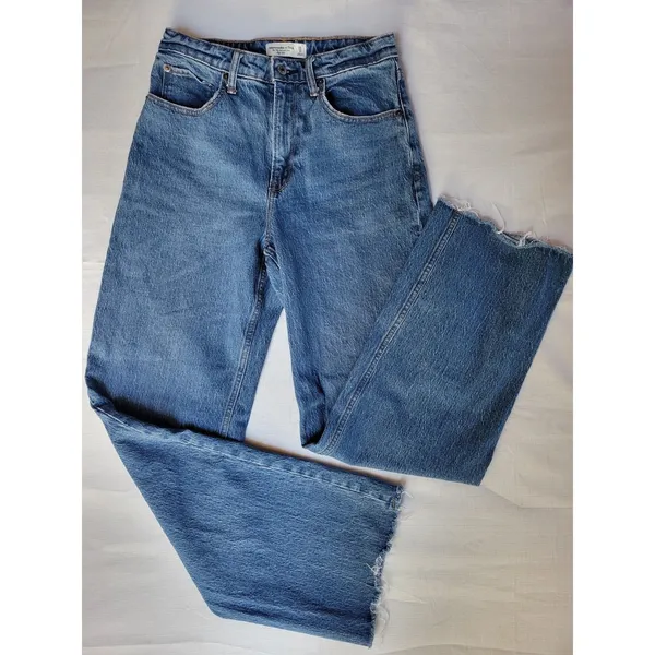 Abercrombie & Fitch The 90s Relaxed High Rise Distressed Straight Denim 28 - Image 2