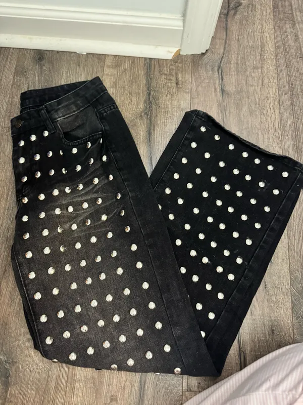 Studded black jeans Size 26 - Image 4
