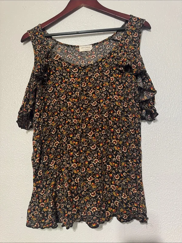 Free Kisses Floral Cold Shoulder Ruffle Blouse Top Black Multi – Size Large READ - Image 2