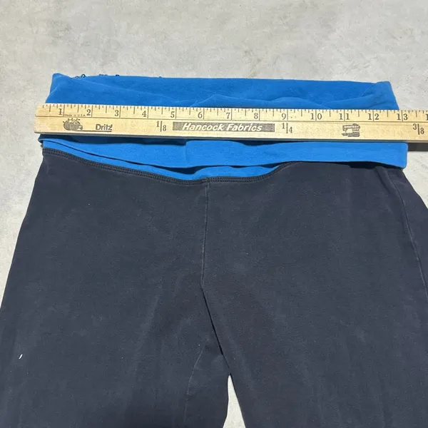 Victoria's Secret Low Rise Y2K Yoga Flare Leg Pants Logo Thick Band Leggings S HTF - Image 4