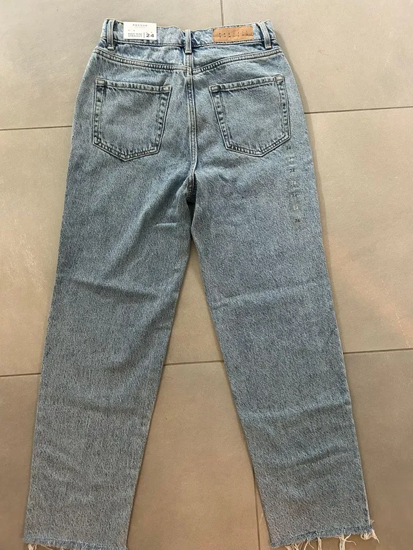 High Rise Jeans - Image 2