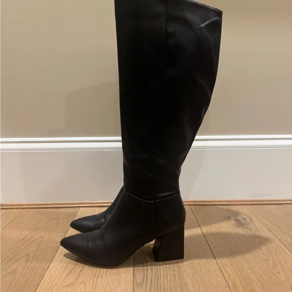 🍁 Journee Landree Wide Calf Black Heeled Boots, Size 11 - Image 9