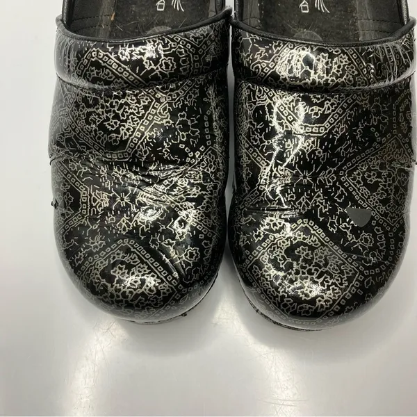 Dansko black‎ clogs size 40 - Image 4