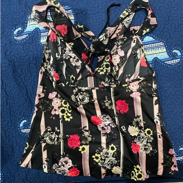 Victoria's Secret Ruffle Babydoll Satin Floral Top Sz S y2k - Image 8