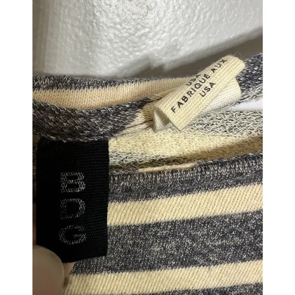 BDG Tunic Top Coverup Blue/Cream Striped Sweatshirt Short Sleeved Size Medium - Image 4