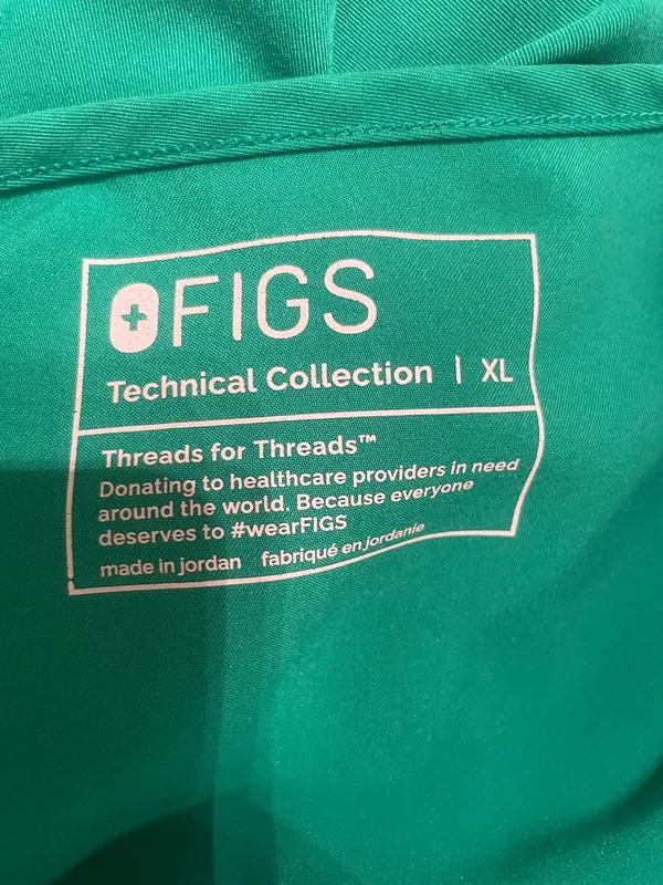 XL Figs Scrub Sets - Image 2