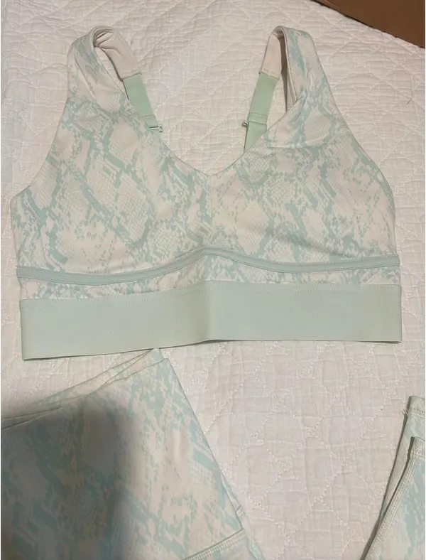 Fabletics Matching Workout Set - Image 2