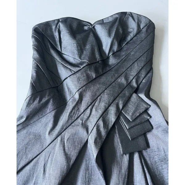 Jessica McClintock Silver Bubble Strapless Pleated Mini Dress Size 2 - Image 5