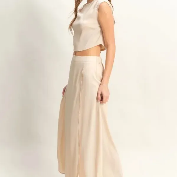 nwt‎ HYFVE Sleeveless Top and Maxi Skirt Set - Image 2
