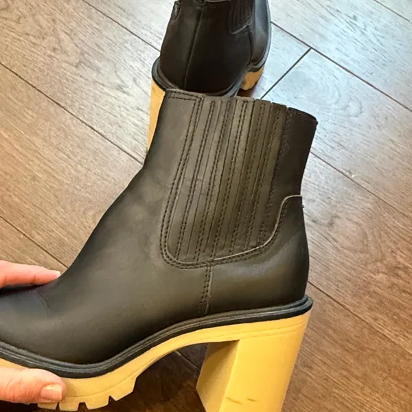 Dolce Vita Black Caster H20 Booties Size 8.5 C11-036 - Image 14