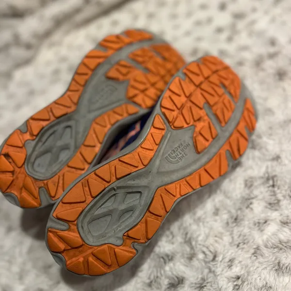 North Face Hyper-Track Guide running shoes blue and coral - Image 13