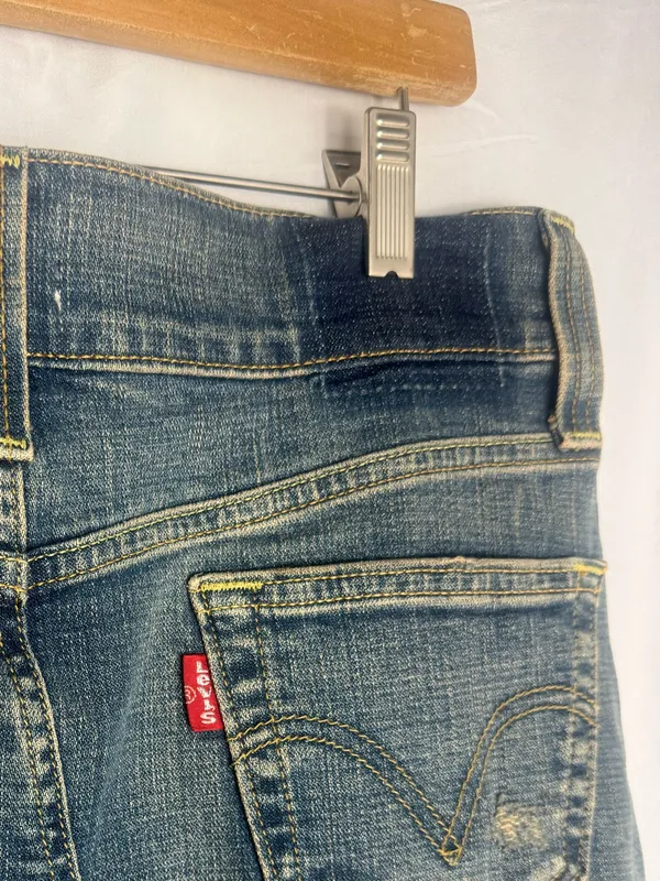 Levi's Classic Distressed Blue Denim Skirt with Raw Frayed Hem - Image 7
