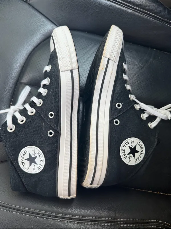 Converse Chuck Taylor All Star High Top Black White Women’s size 8 shoes - Image 6