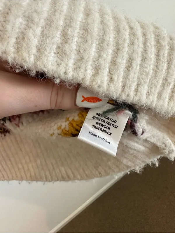 Evereve Lyra Fair Isle Cream Multicolor Turtleneck Sweater Size Medium - Image 5