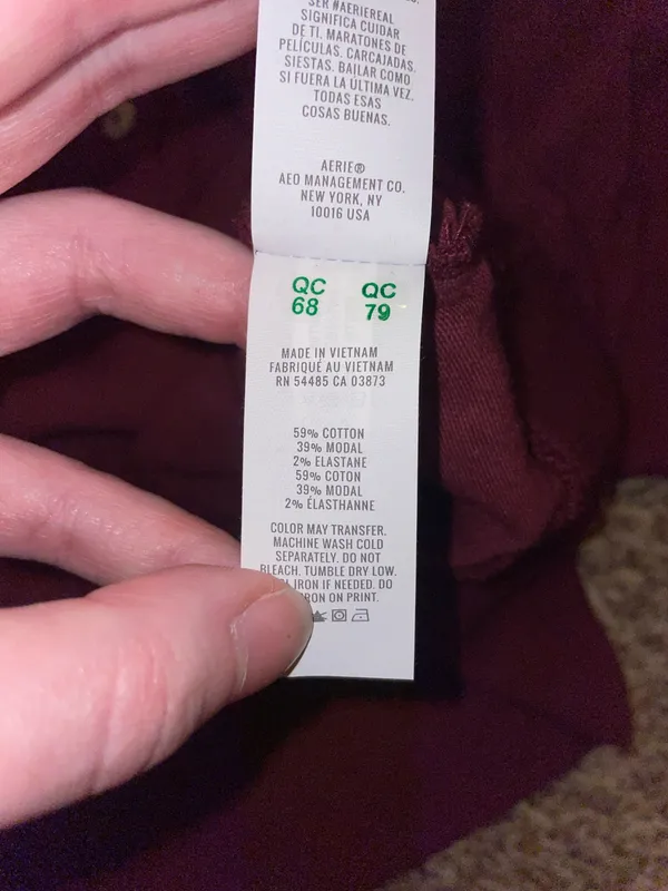 NWT aerie red Henley cropped long sleeve - Image 4