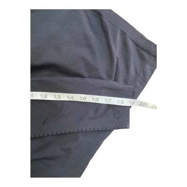 Fabletics Sync long-sleeve black perforated stretchy seamless top Size Medium M - Image 11