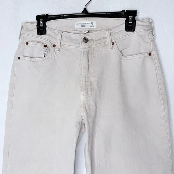 Abercrombie & Fitch Tan Curve Love Baggy Low Rise Jeans - Image 6