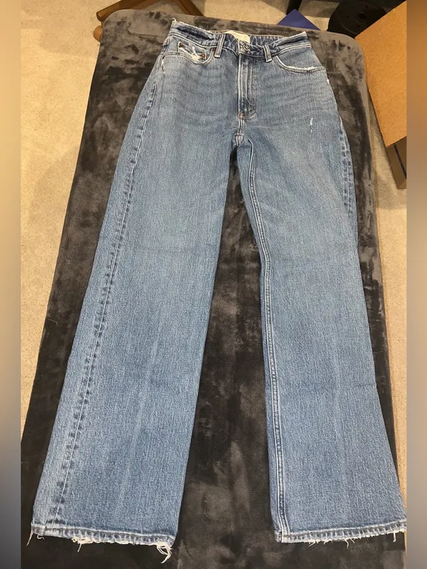 Abercrombie & Fitch Curve Love High Rise 90s Relaxed Jean Size 26 (2 Regular) - Image 11