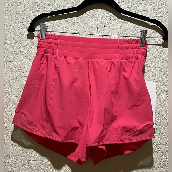 NWT Lululemon Hotty Hot High Rise 4” Lined Glazed Pink Size 4 - Image 7