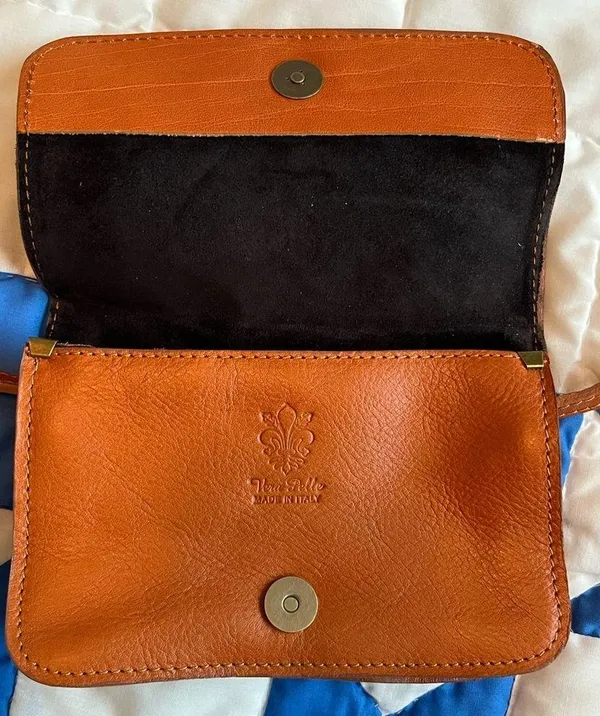 Vera Pelle Italian Real Fur Leopard Print Crossbody Bag - Image 4