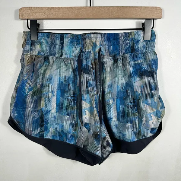 Lululemon Choose A Side Short 3” Sun Dazed Blue Black Night‎ Size 4 Reversible - Image 4
