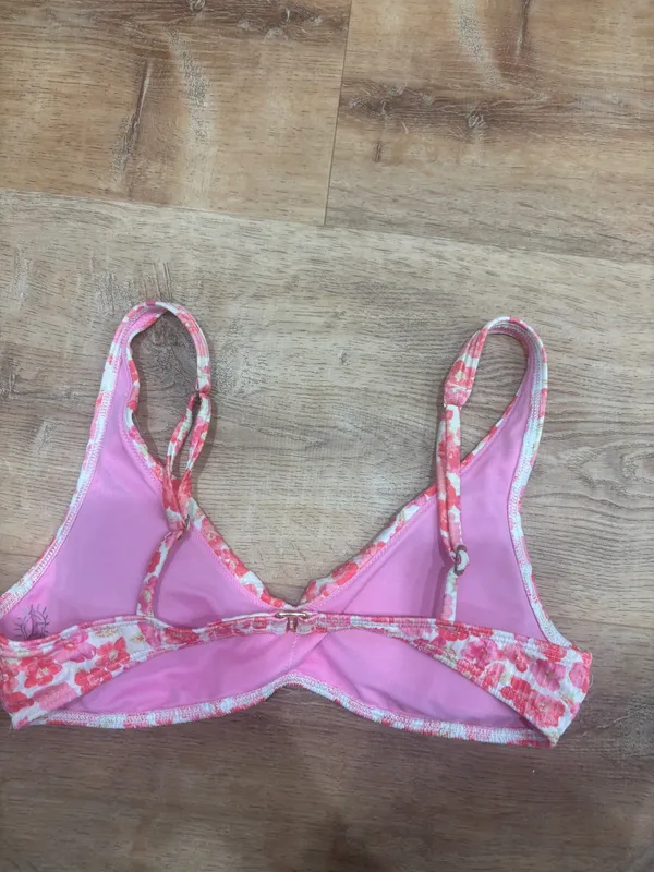 Hollister floral swim suit bikini top - Image 2
