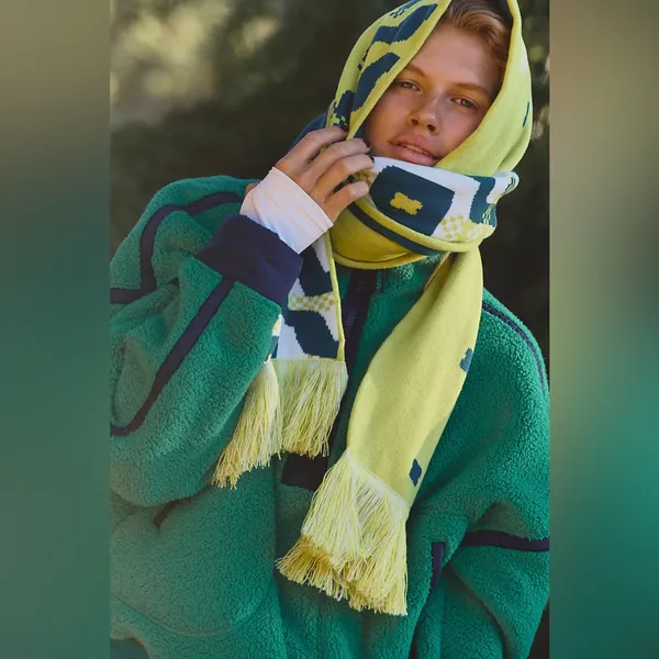 FP Movement Big League Reversible Scarf - Honeydew - Image 2