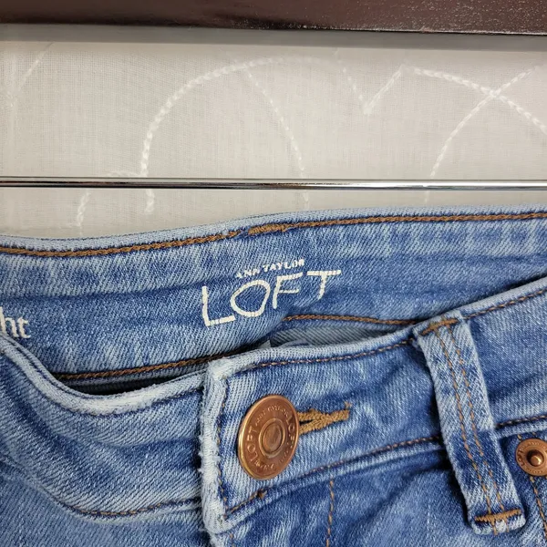 Ann Taylor LOFT Womens Jeans 28/6 Blue Denim Modern Straight High Rise Button - Image 5