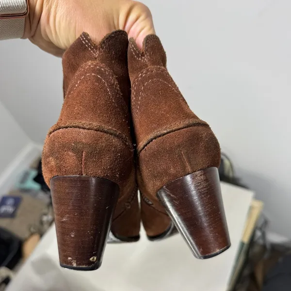 FRYE Renee Seam Short Boot , Brown Suede, Womens Size 7.5 M - Image 6