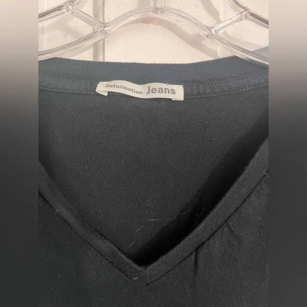 Reformation Jeans V-Neck Tee Black Extra Small - Image 2