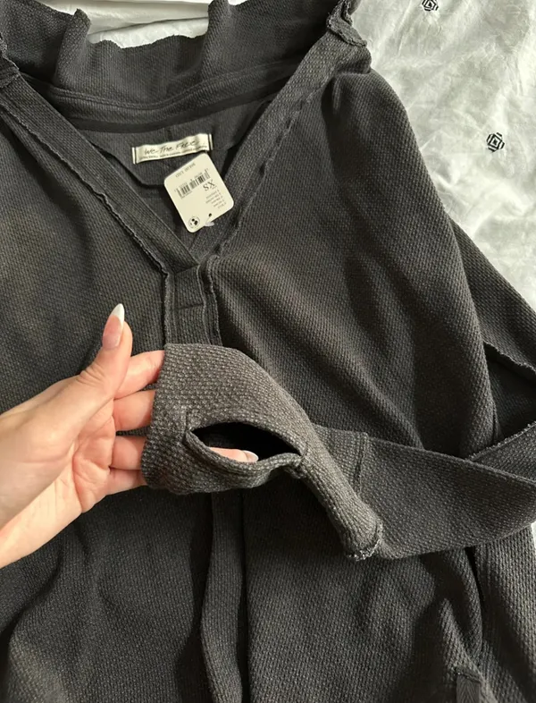 Black Size S - Image 4