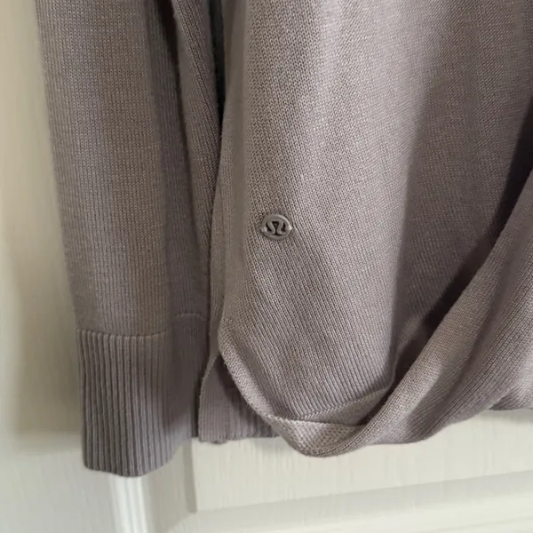 Lululemon Back to Balance Long Sleeve Sweater in Iced Iris Women’s Size 12 - Image 5