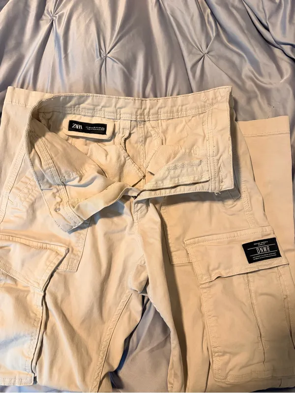 Zara Beige Cargo Ankle Pants with Utility Pockets - Image 3