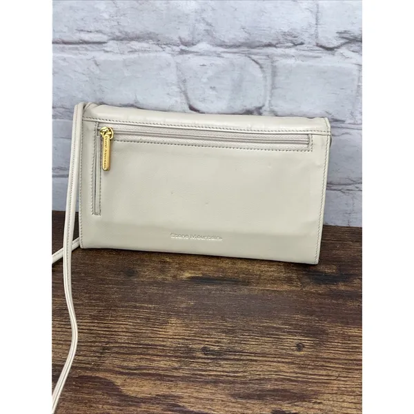 Stone Mountain‎ Cream Crossbody Wallet/Purse Gold Hardware With Check Book - Image 2