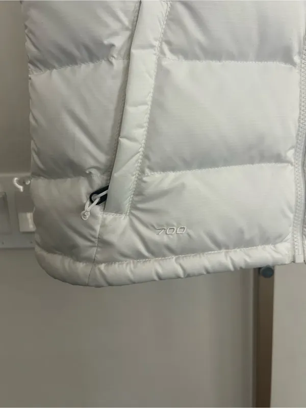 The North Face Down Puff Vest 700 Insulated Women’s Small - Image 5