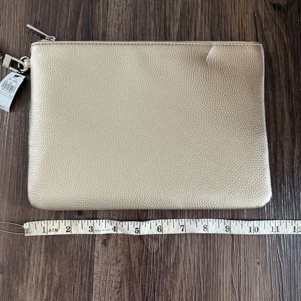 Express OS Gold Faux‎ Leather Wristlet Clutch Pebble Grain Zip Pouch Accessory - Image 9