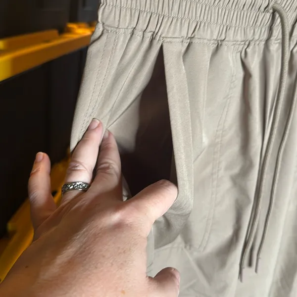 Old Navy High Waisted StretchTech Cargo Joggers Tan Size Small - Image 8