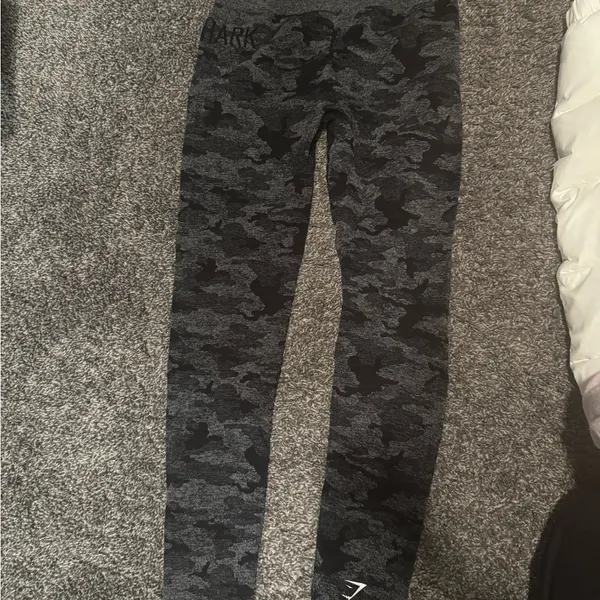 Gymshark Camo Leggings - Image 2