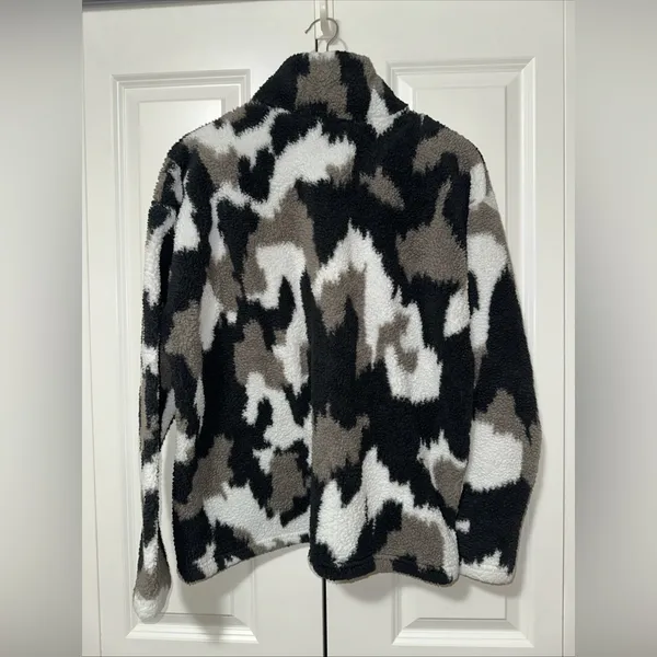 Eddie Bauer Lightweight Animal Print Longsleeve Fleece XL - Image 5